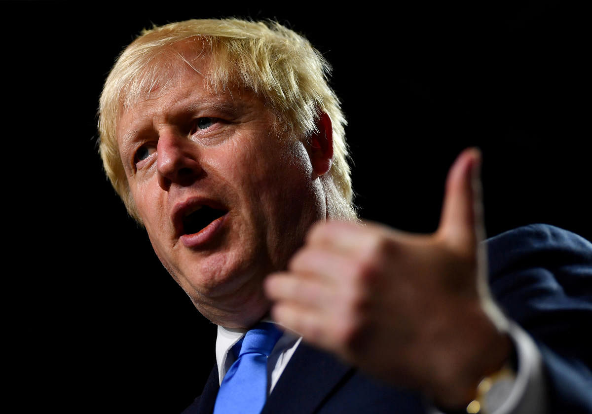 Boris targets lawmakers aiming to block no-deal Brexit