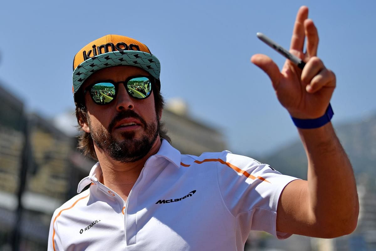 Fernando Alonso hints that he may return to Formula 1