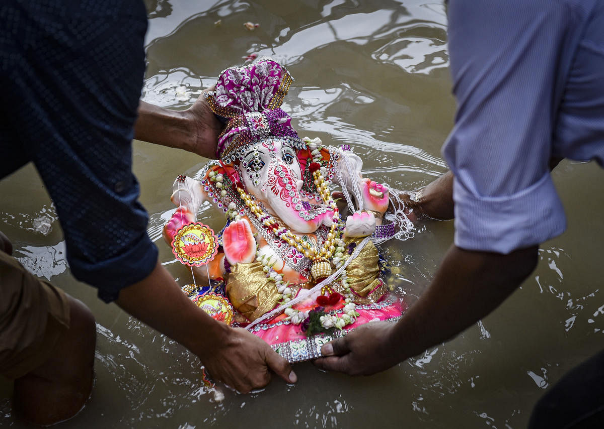 Six drown after immersing an idol of Lord Ganesh