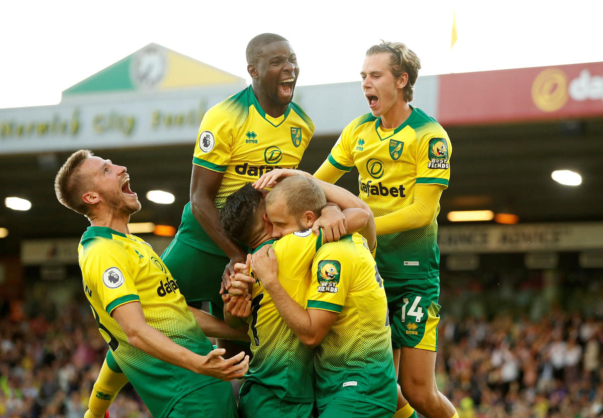 Pukki carries Norwich to upset 3-2 over Manchester City