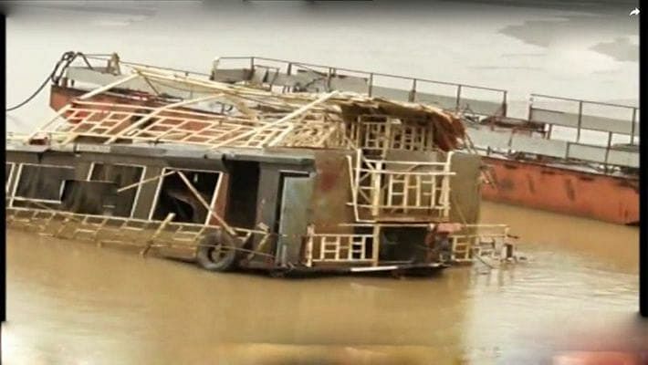 AP sunken tourist boat salvaged by traditional methods