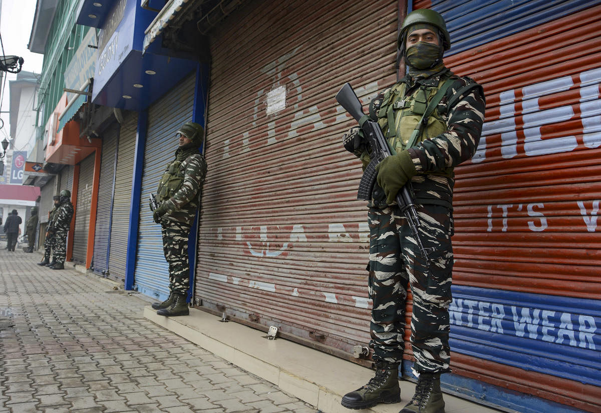 Centre moots granting compensatory Article 371 to J&K
