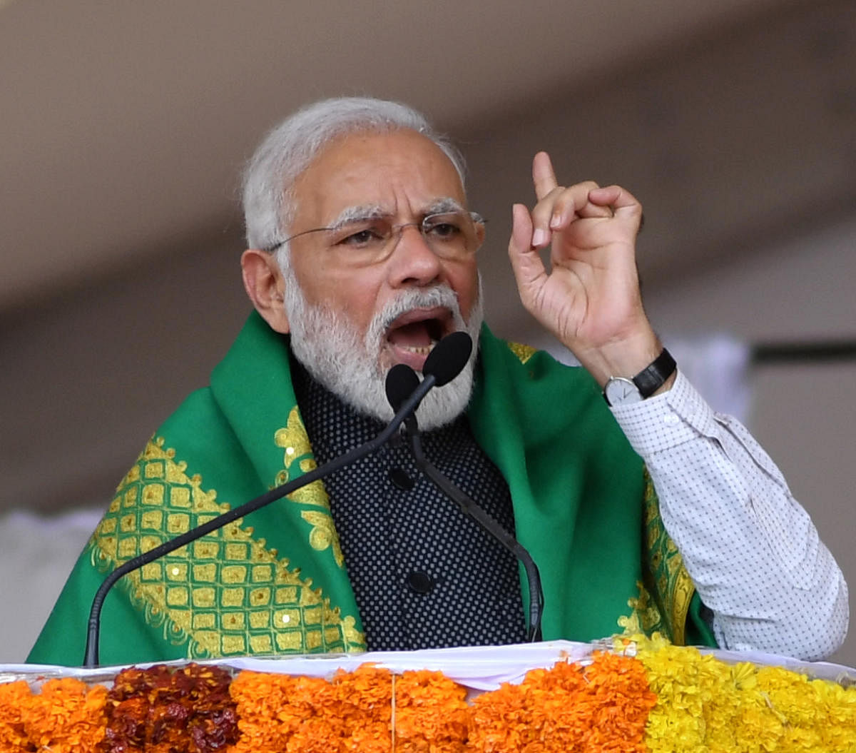 PM pays respect to spiritual leader at Siddaganga Math