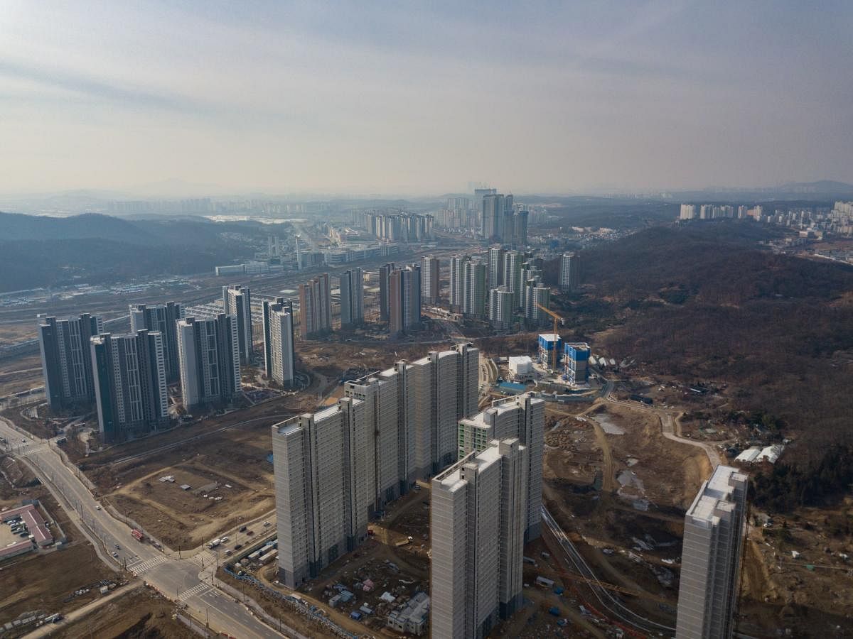 High-rises account for over 50% of 1,816 housing projects launched across 7 big cities in 2019