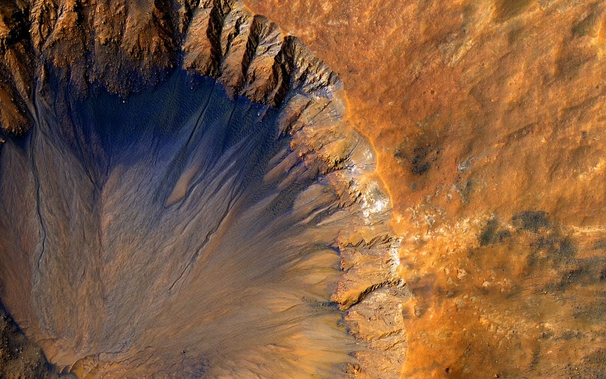 'Earth's oldest crater from space rock impact revealed'