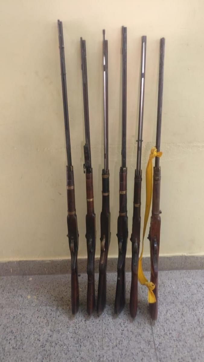 Gunmaker among 7 held for dealing with illegal arms