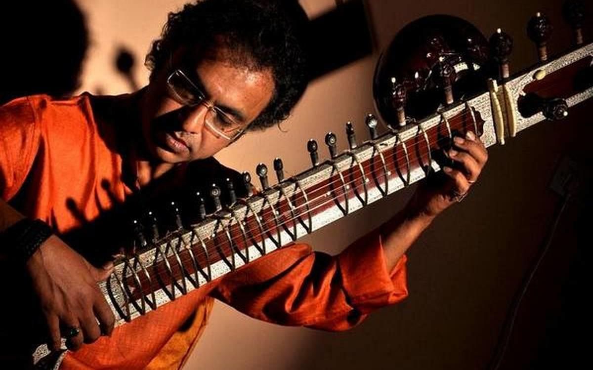 Sitarist to sue Air India for damage to instrument