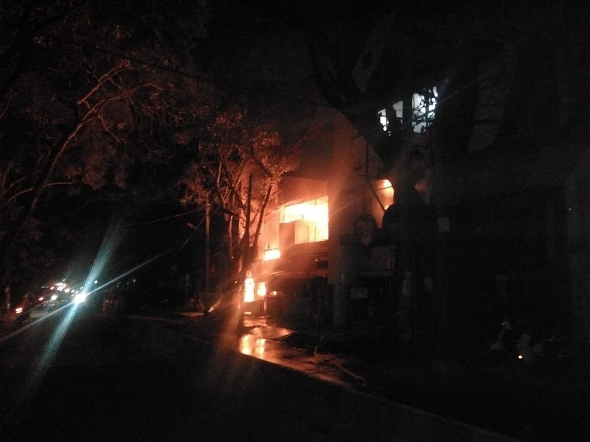 Bengaluru: Fire breaks out at hotel in Kormangala, one critical out of 11