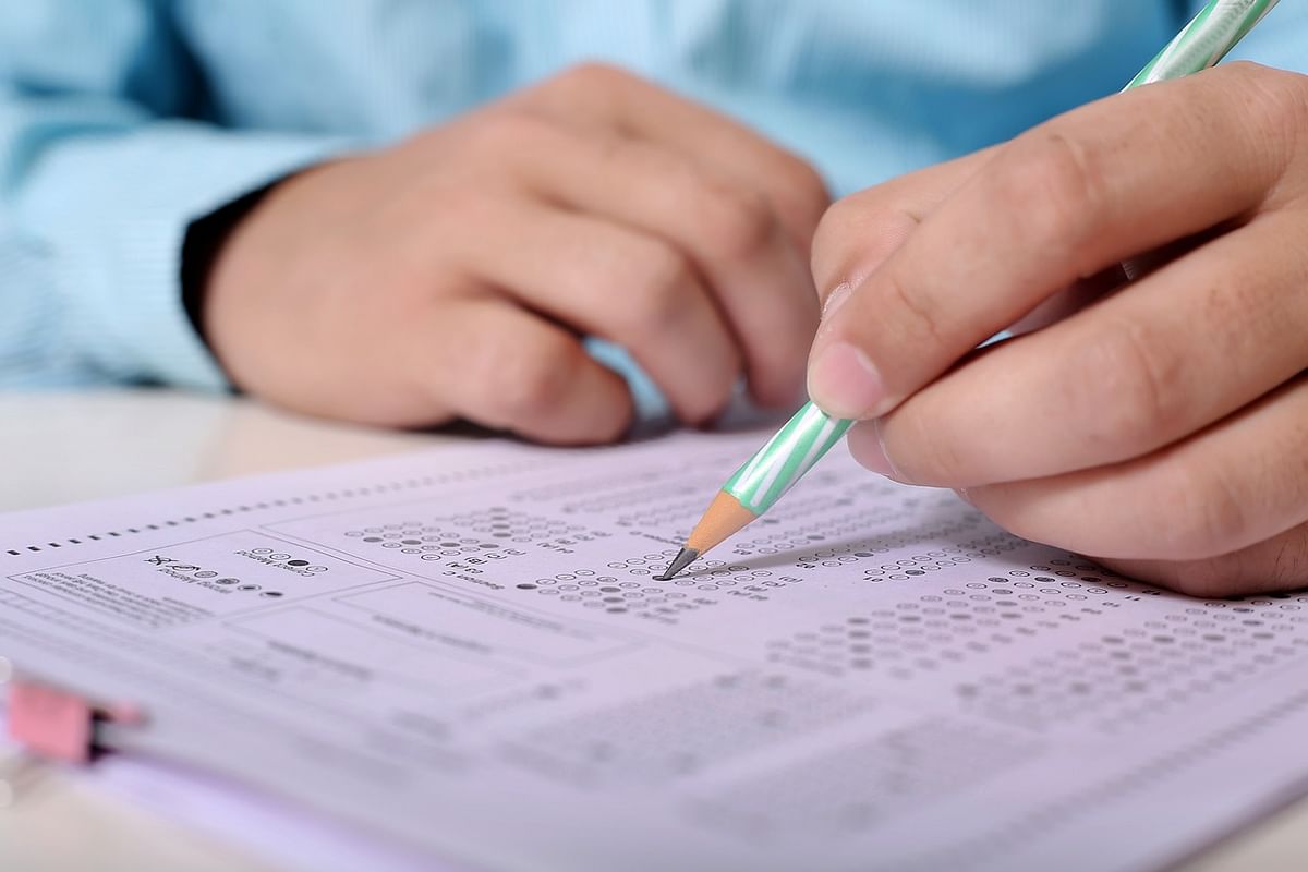 Rs 100 with answer sheet: Uttar Pradesh school principal's tip to pass exam