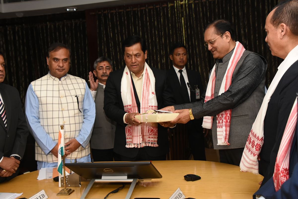 Assam Accord panel suggest 'Assamese' definition to MHA, submits report to Chief Minister Sarbananda Sonowal