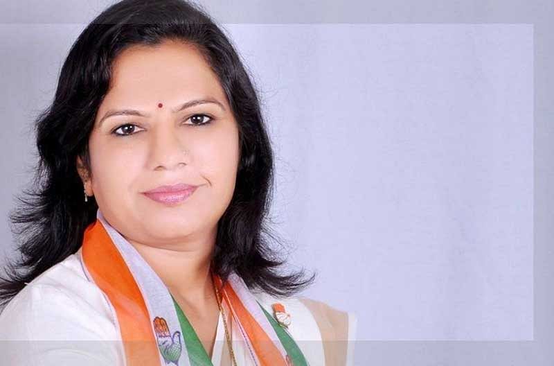 Gujarat Cong MLA Asha Patel quits