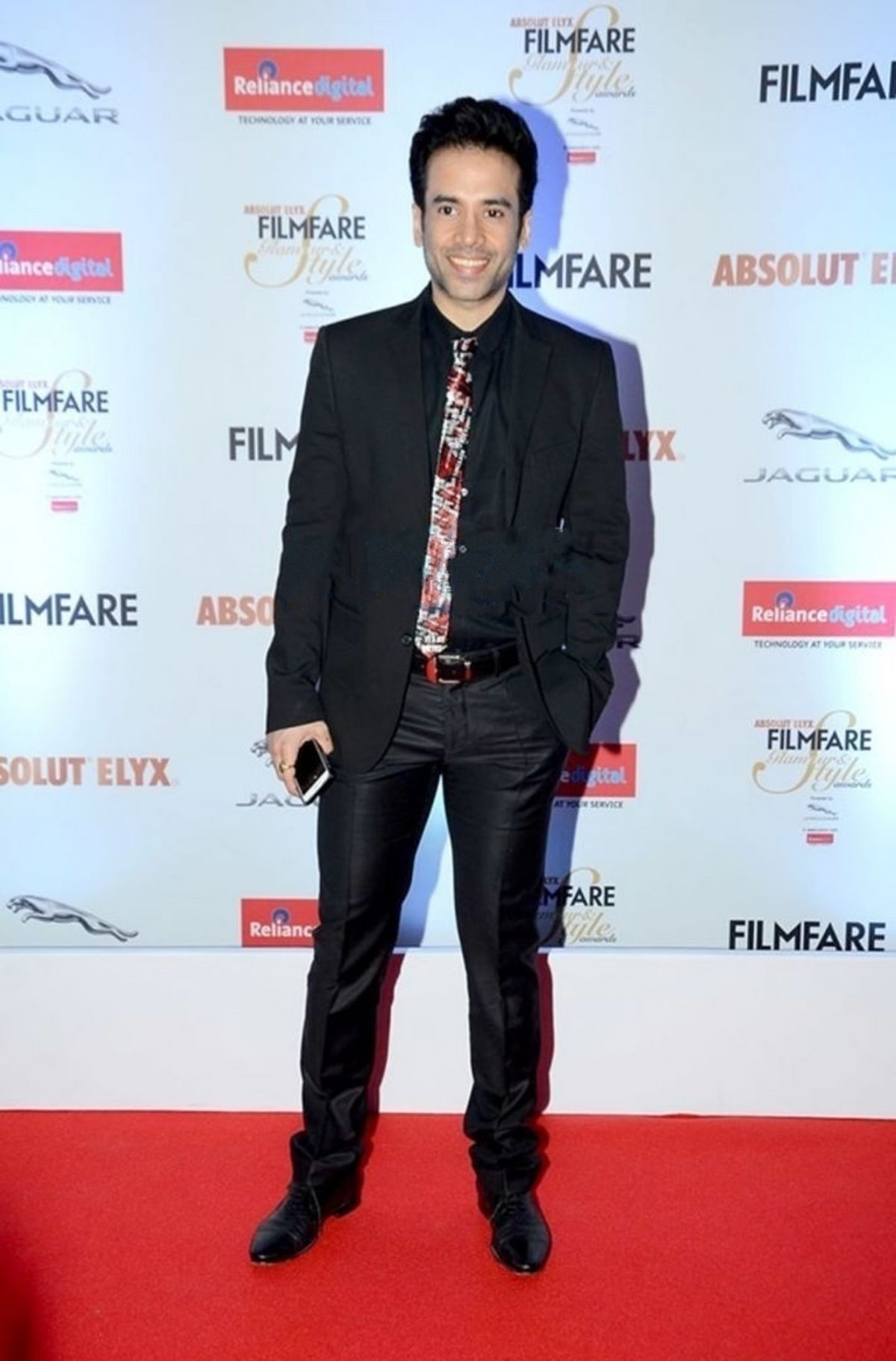 Appalling to see so much fake one-sided news about India on foreign media, says Tusshar Kapoor