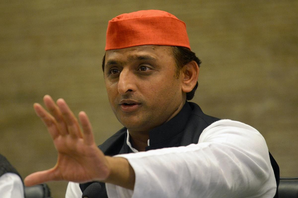 Akhilesh Yadav claims palm reader predicted Samajwadi Party win in 2022 UP elections; BJP says stop 'daydreaming'