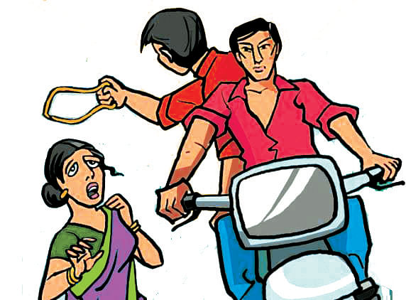 Brothers, sister arrested for 23 chain-snatchings