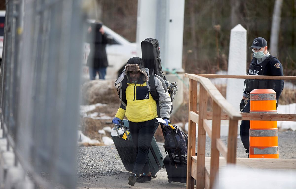 US to return Canada-bound asylum seekers stopped at border to home nations