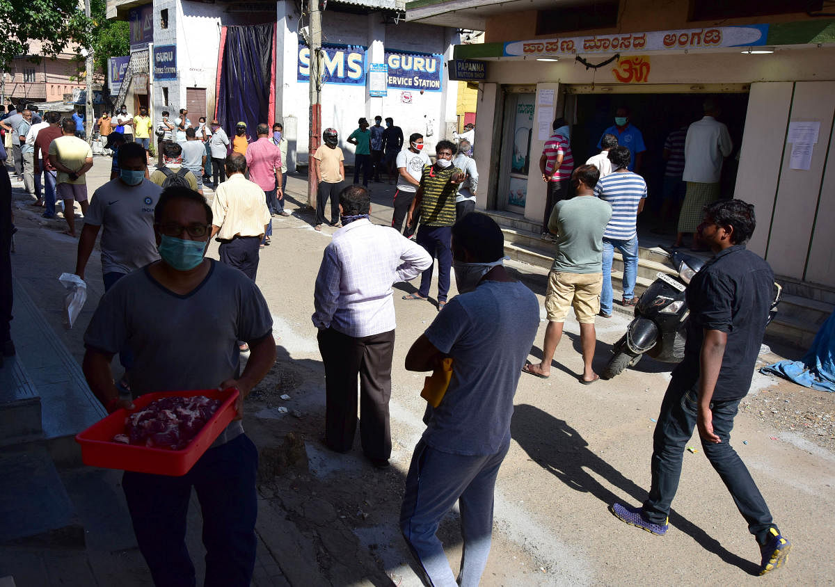 Karnataka: Lockdown pushes mutton rate through the roof