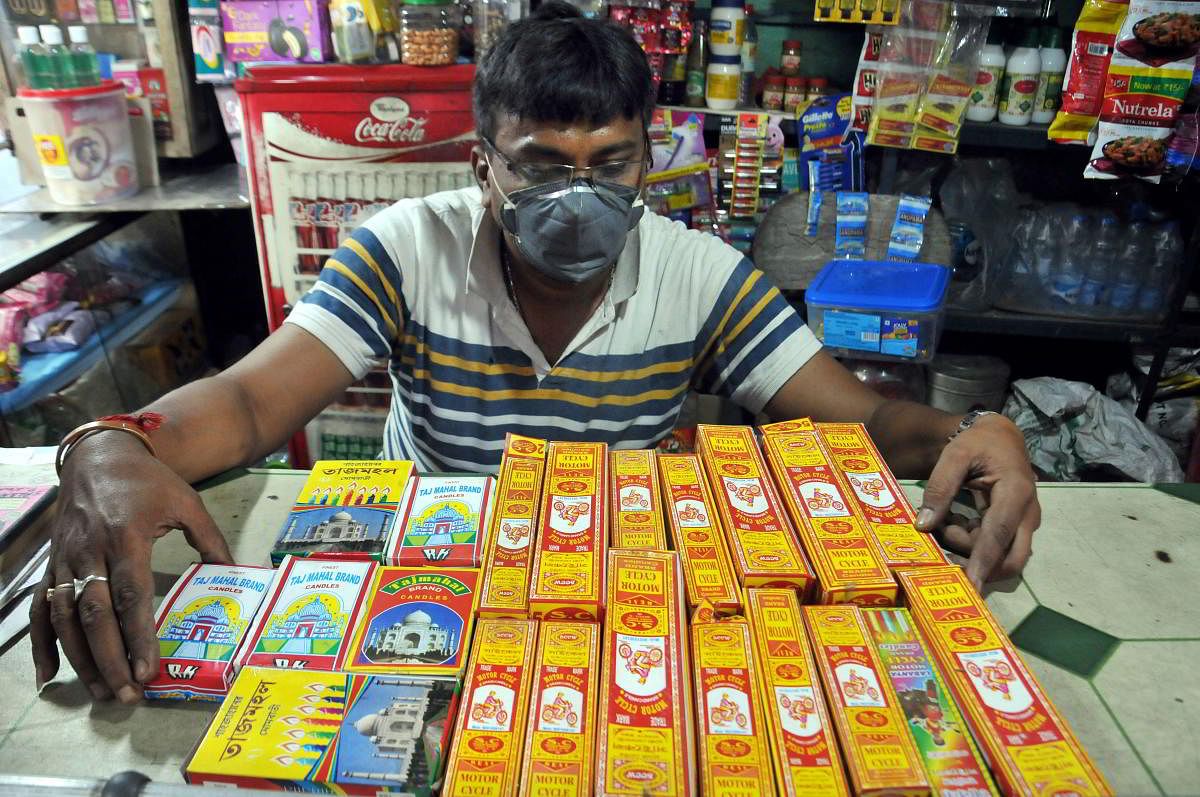 Don't use alcohol-based hand sanitisers before lighting candles or diyas on Sunday: Govt