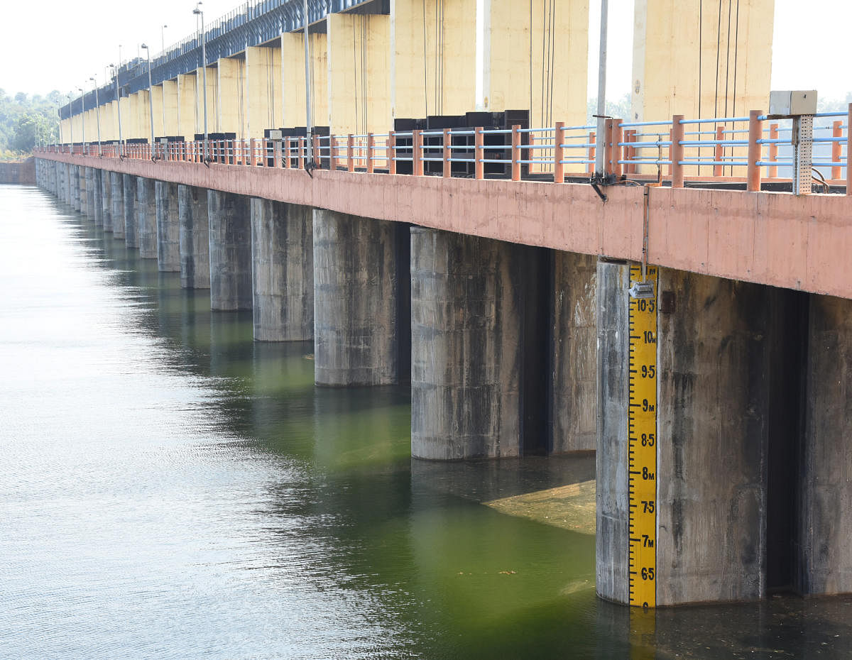 Water-level in Thumbe vented dam declines