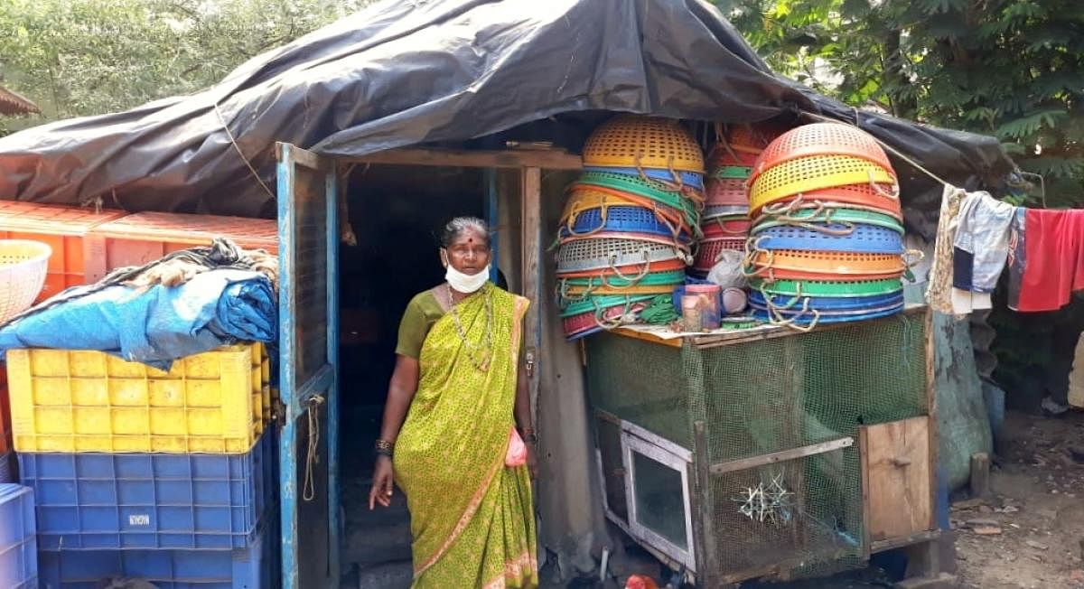 Coronavirus lockdown: Poor fisherwoman spends life savings to help others