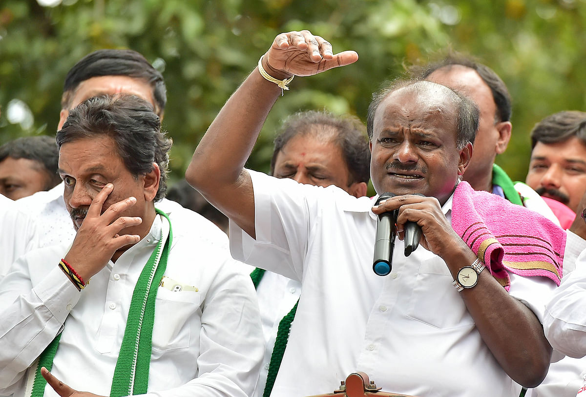 Economic package just for publicity, says HDK