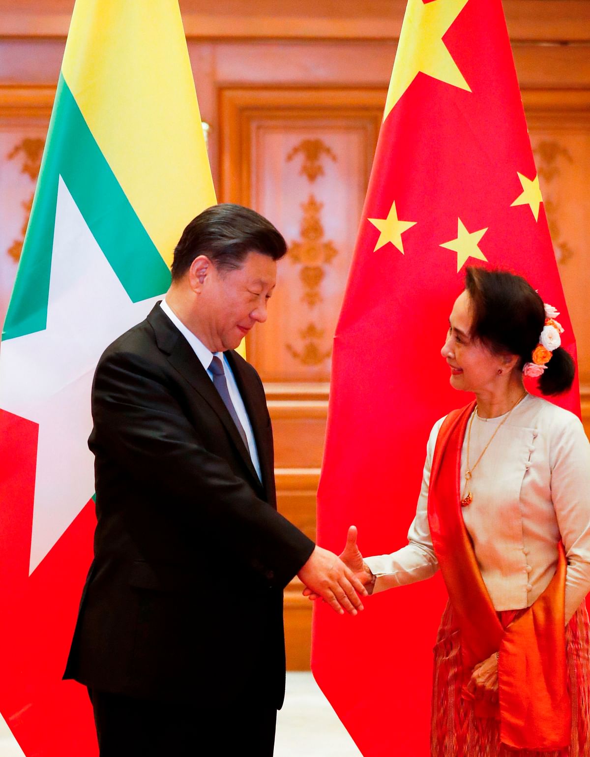 China and Myanmar 'stand together' despite Rohingya backlash