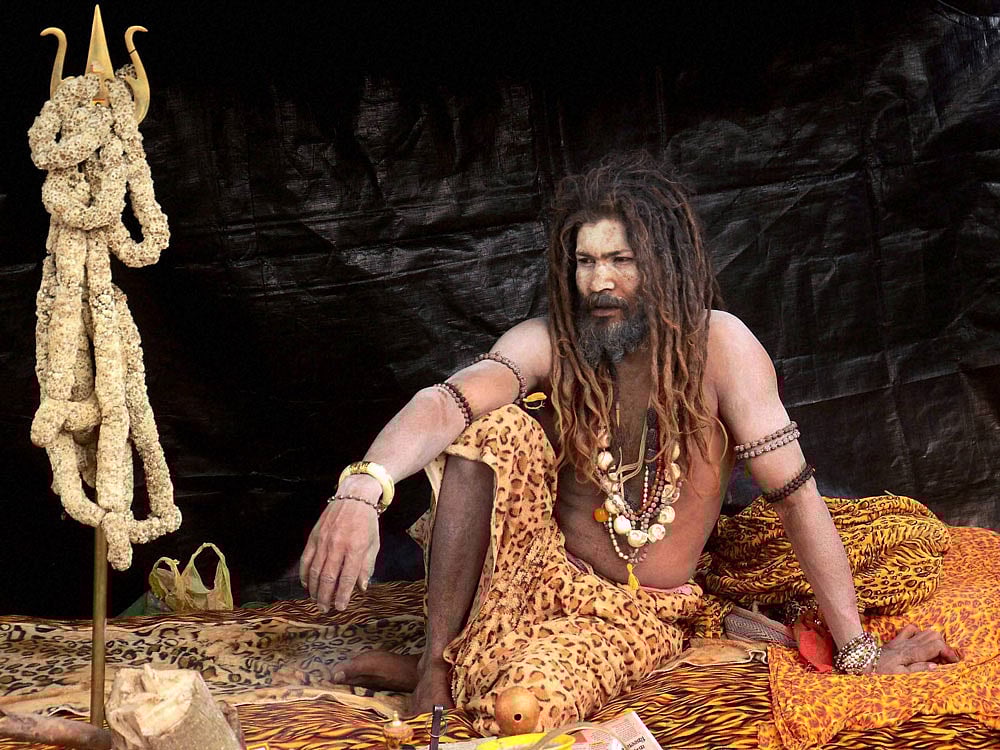 Fake babas to be listed