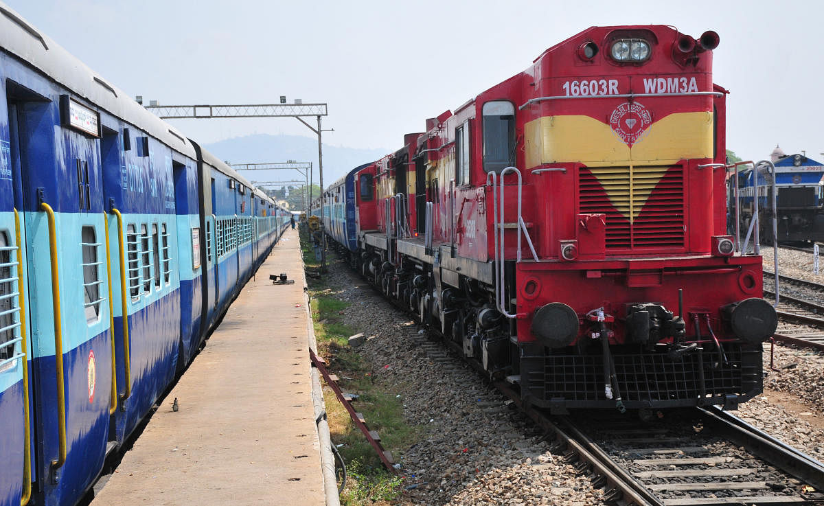 RTI exposes poor functioning of Railways under Modi