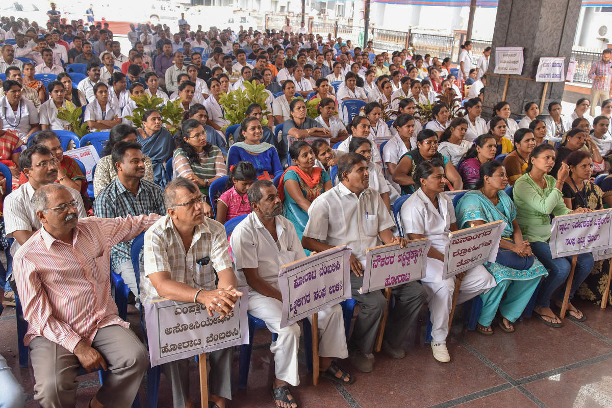 Vokkaligara Sangha workers to attend half-day service 