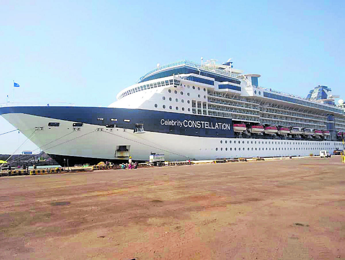 Cruise vessel Celebrity Constellation calls at NMP