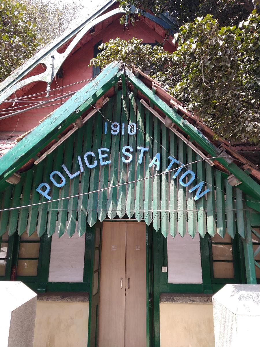 Where a barter moved a police station
