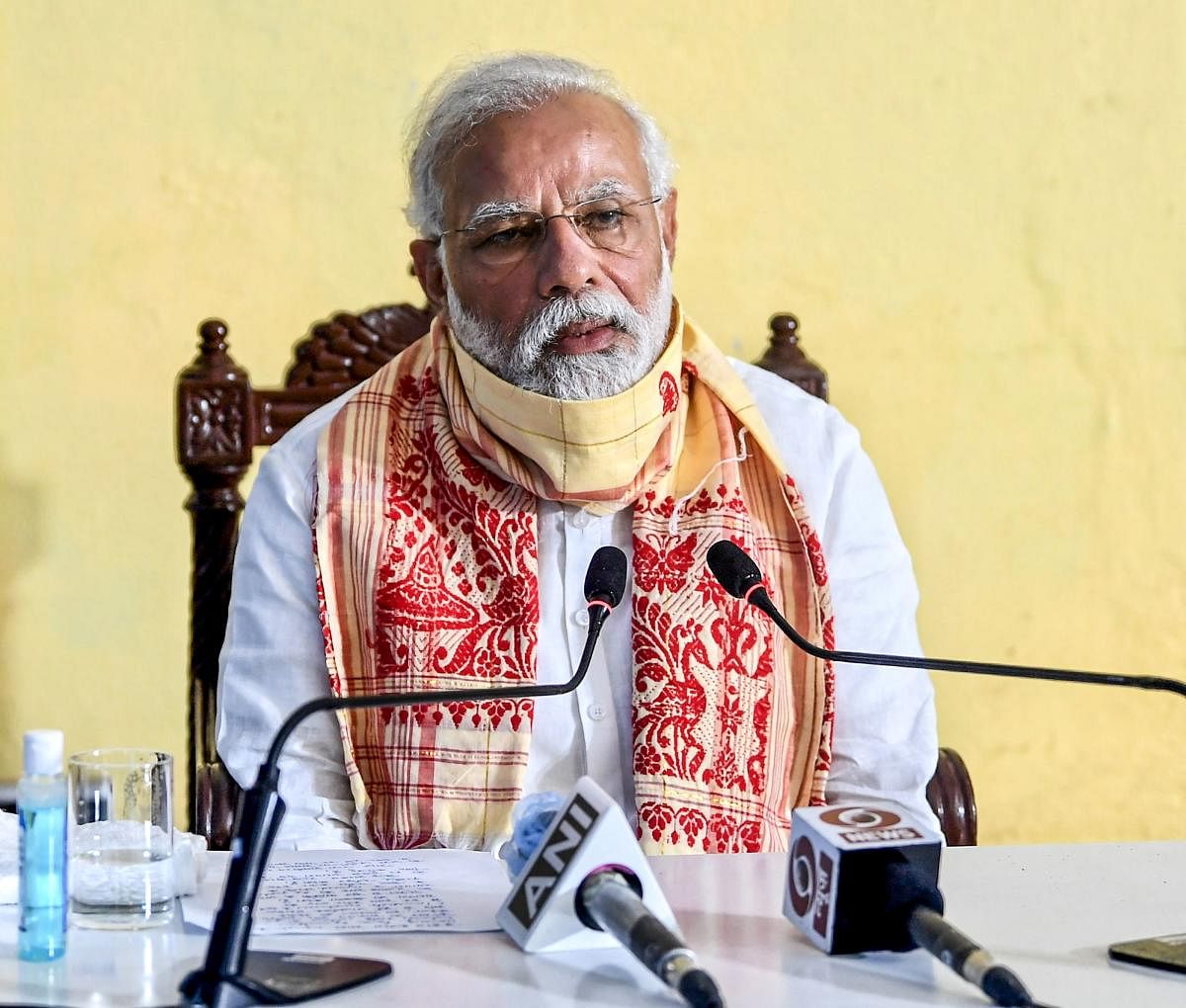 PM Modi announces Rs 500 cr advance relief for cyclone-hit Odisha