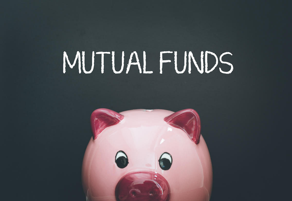 Mutual funds add 7 lakh folios in April; Total tally surpasses 9-cr mark