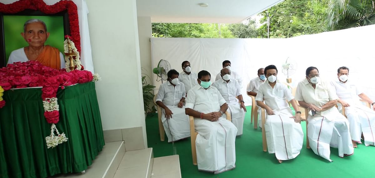 DMK President and Leader of Opposition M K Stalin at Chief Minister Edappadi K Palaniswami's residence in Chennai on Monday. Stalin paid floral tributes to the portrait of Palaniswami's mother who died last week. Credit: Special Arrangement