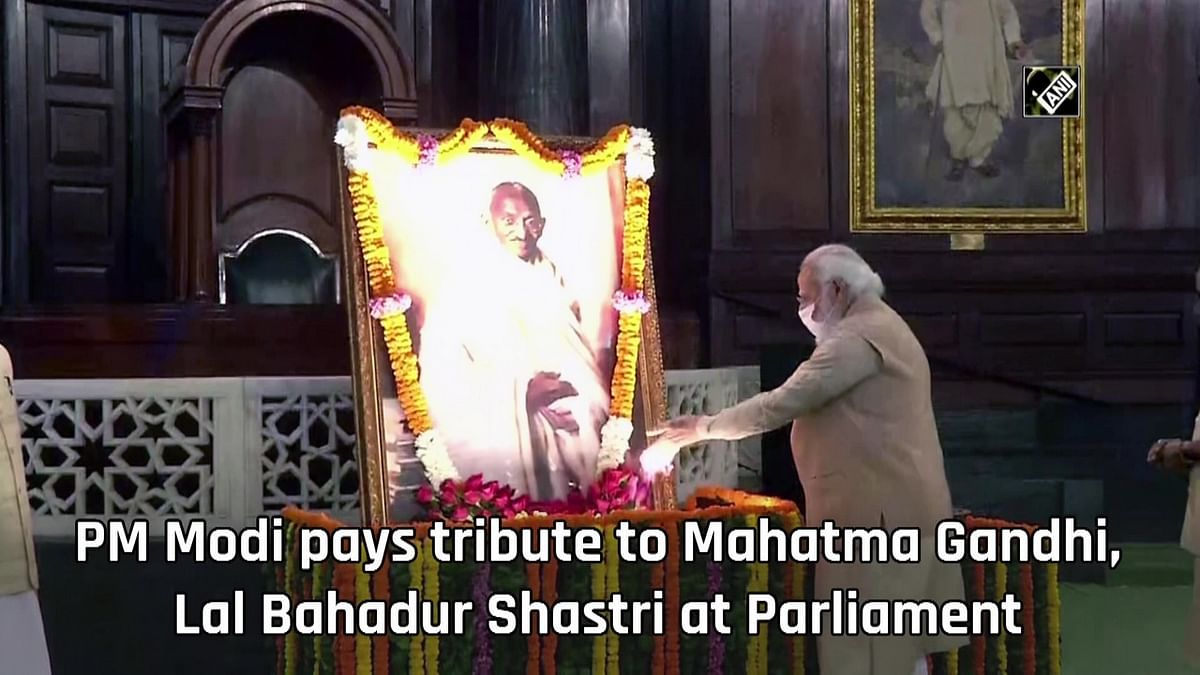 PM Modi pays tribute to Mahatma Gandhi, Lal Bahadur Shastri at Parliament