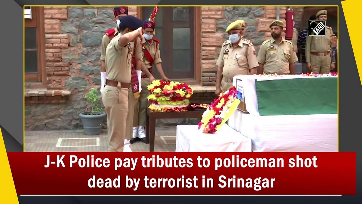 J-K Police pay tributes to policeman shot dead by terrorist in Srinagar   