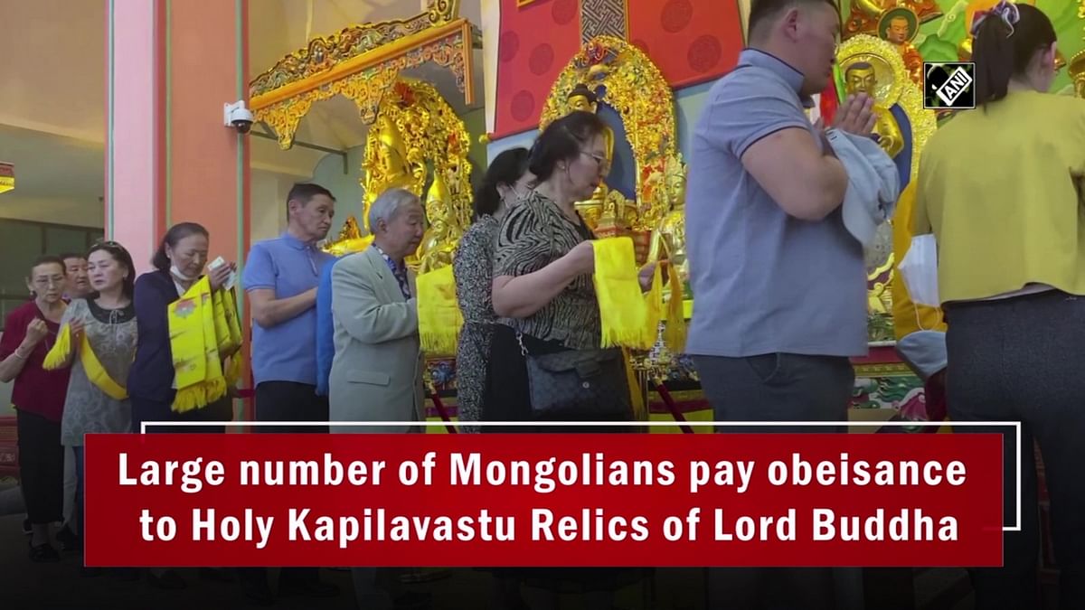 Large number of Mongolians pay obeisance to Holy Kapilavastu Relics of Lord Buddha