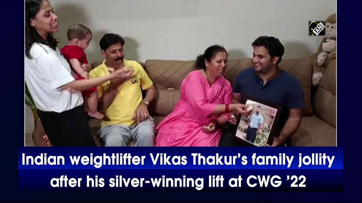 Indian weightlifter Vikas Thakur’s family jollity after his silver-winning lift at CWG ’22 