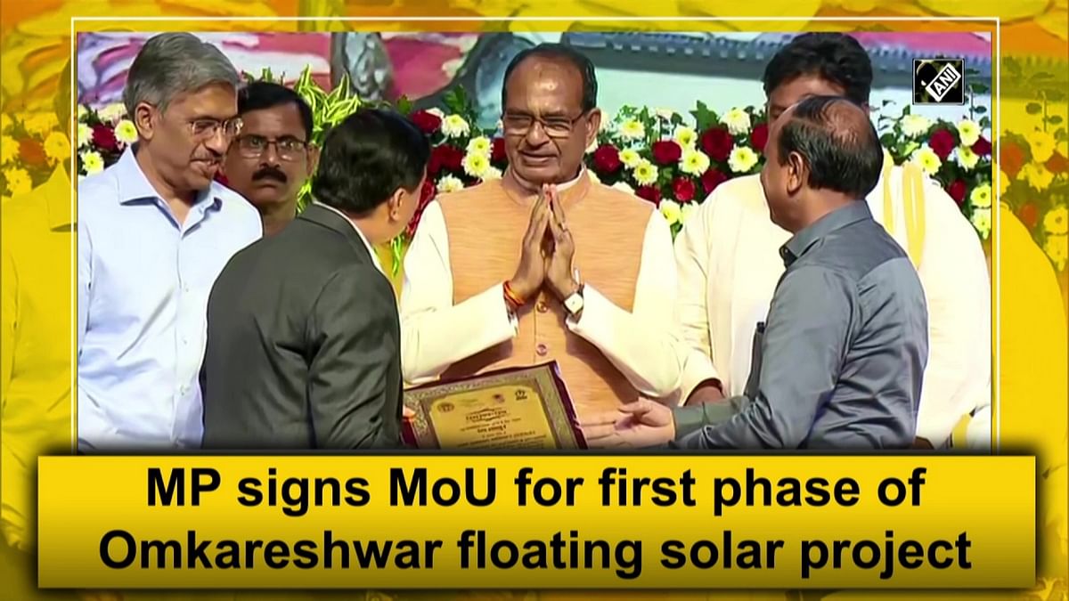 MP signs MoU for first phase of Omkareshwar floating solar project