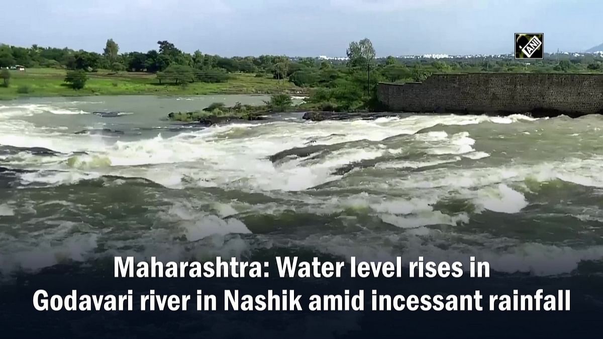 Maharashtra: Water level rises in Godavari river amid incessant rainfall