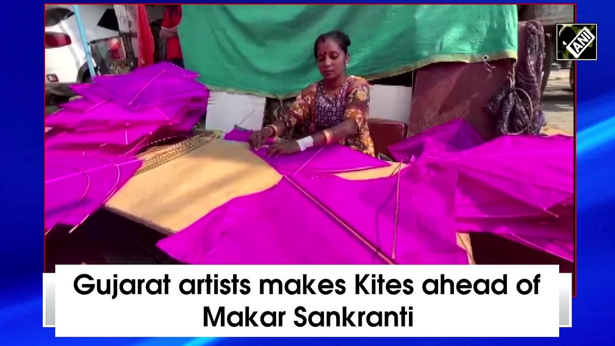 Gujarat artists makes Kites ahead of Makar Sankranti