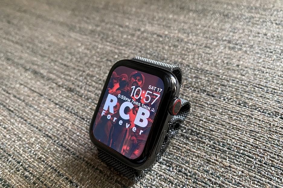 Apple Watch Series 6 review: Take notes, Google - Android Authority