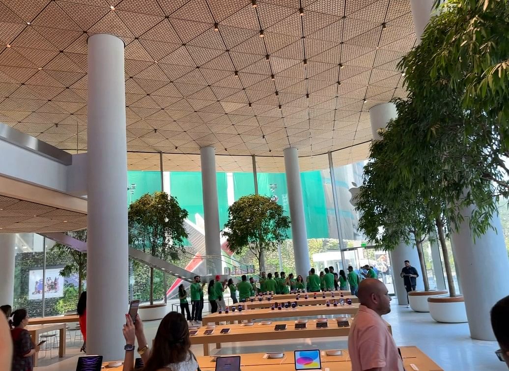 Apple BKC store. Credit: DH Photo/KVN Rohit