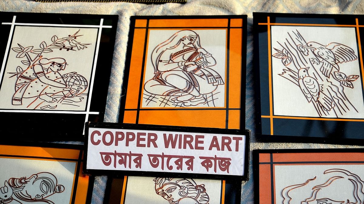 Copper wire art for sale in the haat