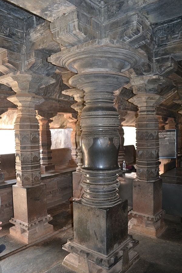 Stone pillars in Madhukeshwar Temple