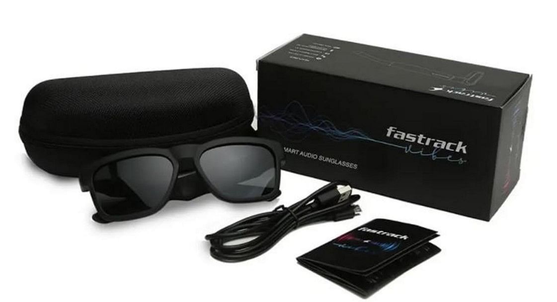 Buy Fastrack Black Sports Sunglasses (M101GR2V) Online