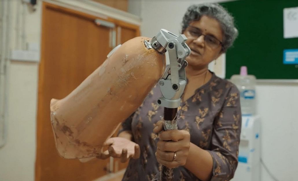 Prof. Sujatha Srinivasan, Head, TTK Center for Rehabilitation Research & Device Development, IIT-M, with ‘Kadam,’ a Prosthetic K. Credit: DH Photo