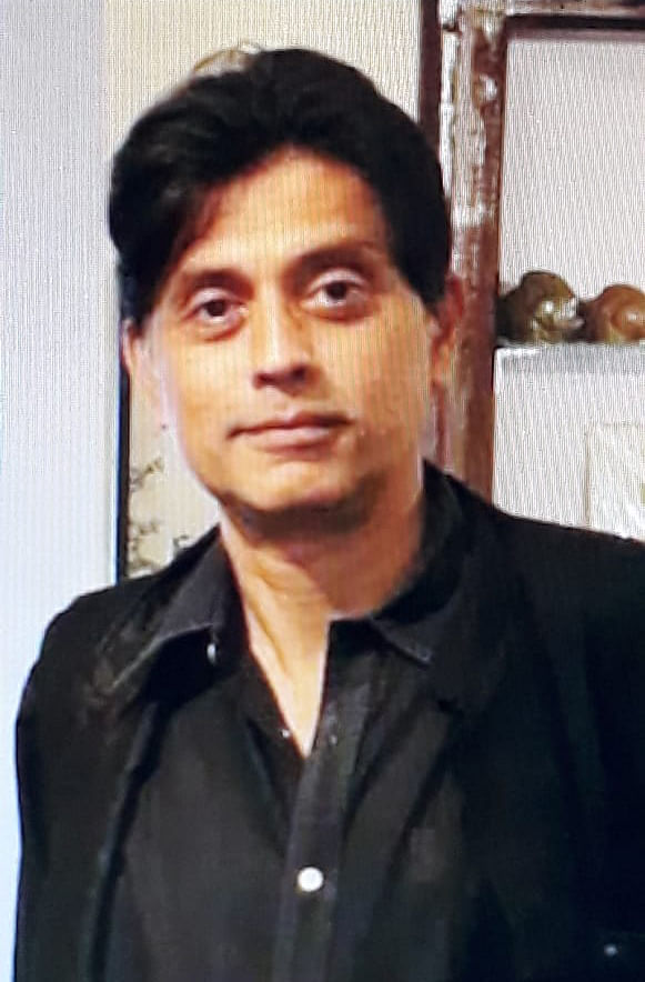 Director Ashish Sen