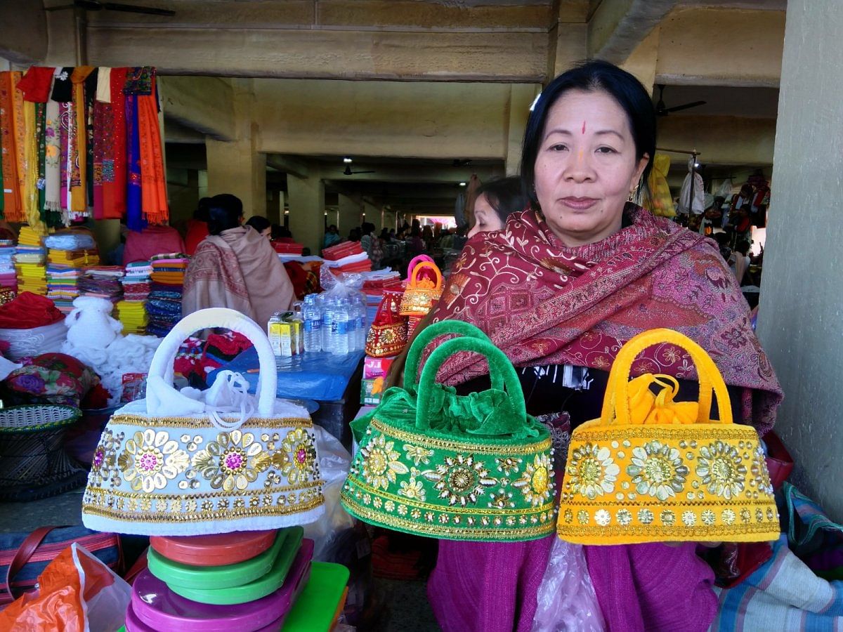 At the keithel, do also look out for pouch-like bags that Manipuri women carry on special occasions.