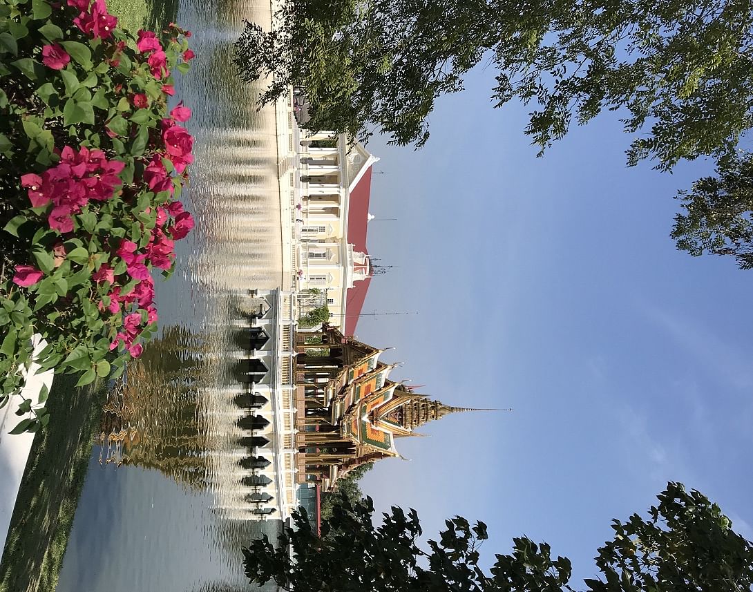 The sprawling Bang Pa-In Royal Palace has amix of Thai, Chinese and European architecture.