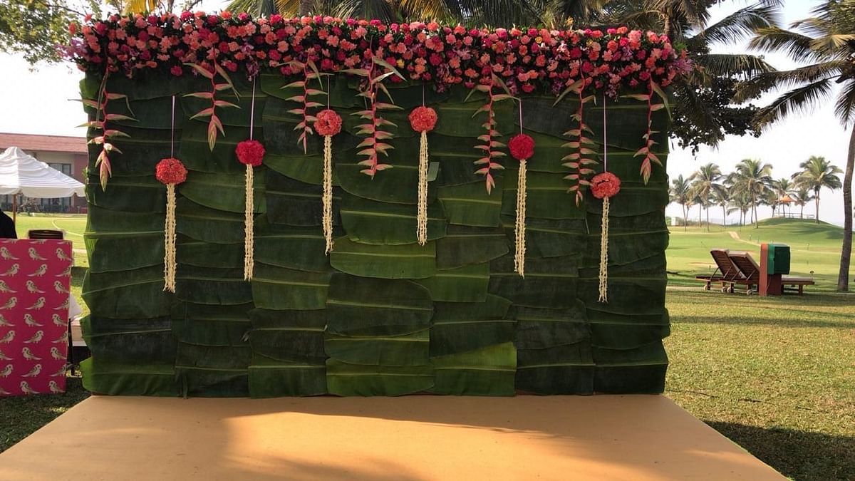 A stage setup by Myshaadiwale made using plantain leaves.